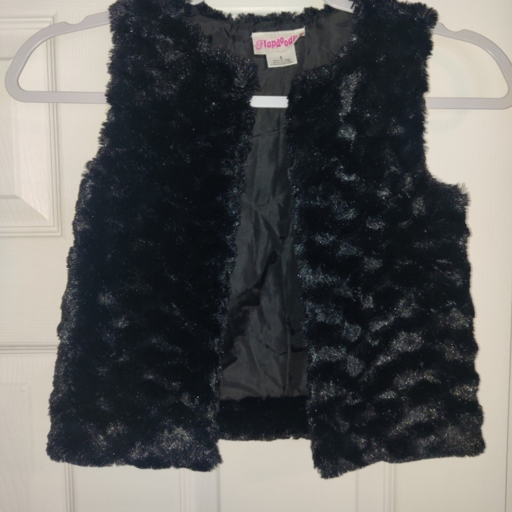 Flapdoodles Black Furry Vest for Kids